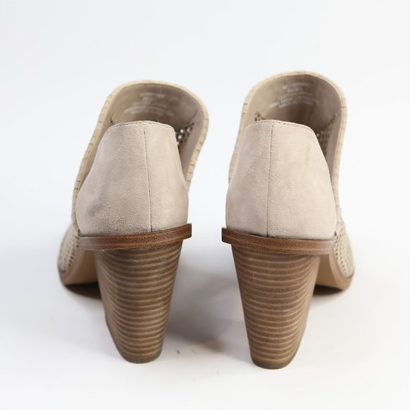 Vince Camuto Fritzey Leather Perforated Booties - Picture 4 of 11